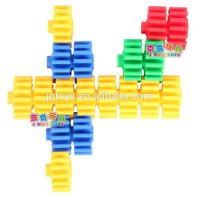 Develop intelligence educational toy connecting blocks